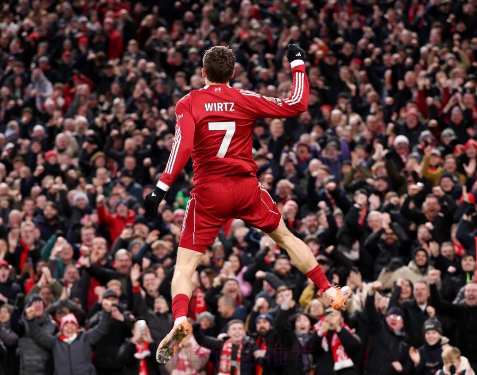 埃基蒂克4战狂造6球，亿元先生处子球，利物浦2-1狼队升英超第四